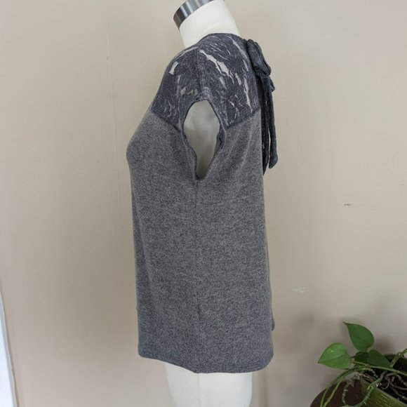 Faith and Joy lace sweater - Picture 4 of 9